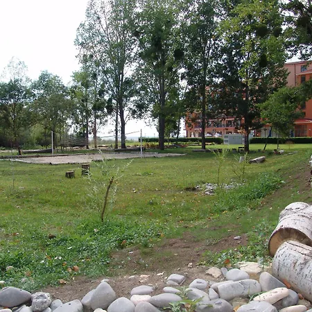 Ξενοδοχείο με διαμερίσματα Happy Σάνι Μπιτς