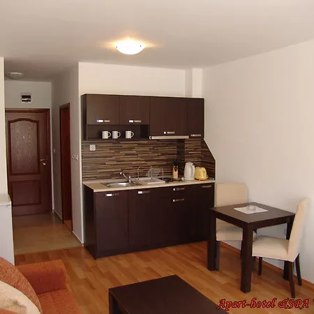 Happy * Σάνι Μπιτς