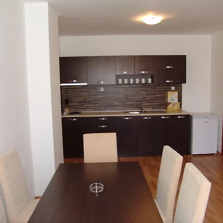 Hotel de apartamente Happy Sunny Beach