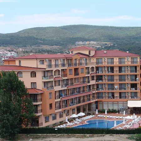 Happy 公寓式酒店