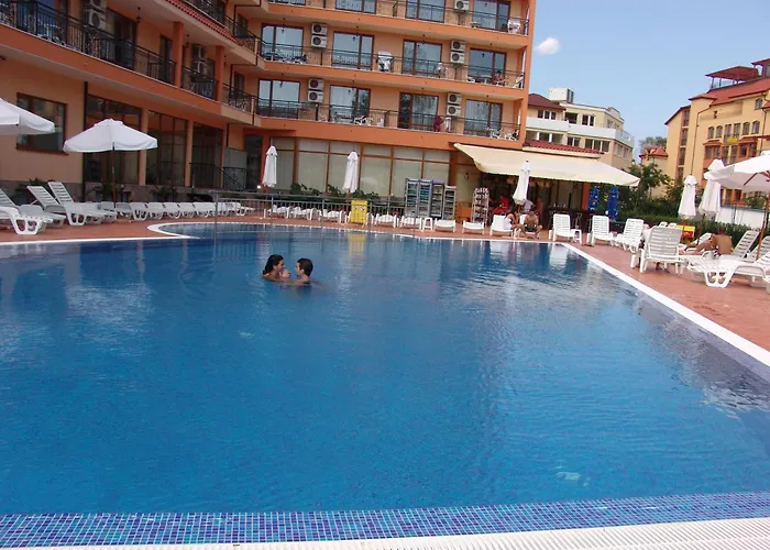 Happy Apartmanhotel *