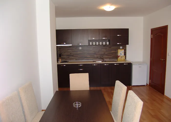 Apartmanhotel Happy Napospart